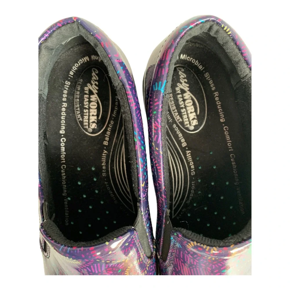 Easy Works By Easy Street Purple Clogs Sz 8W - Picture 5 of 7